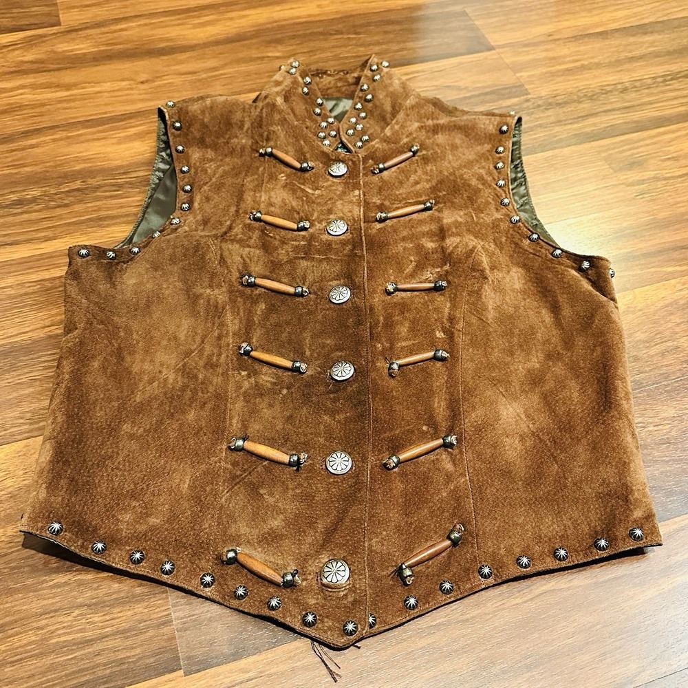 Vintage Arella Leather Gilet Sued Studded Beige Womens Wooden Accents Sz Small - Picture 3 of 9